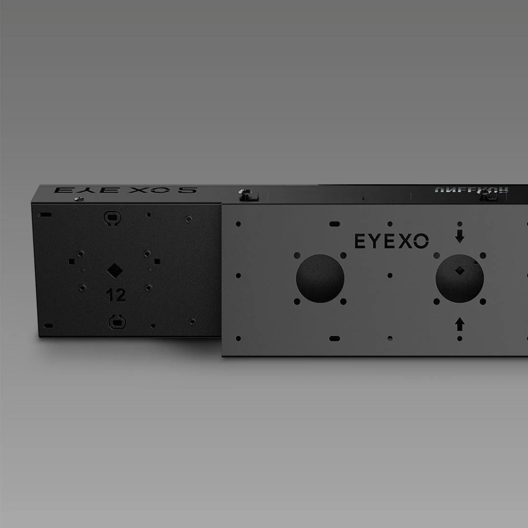 Uneekor EYE XO2 SIG12 Golf Simulator Package - Image 7