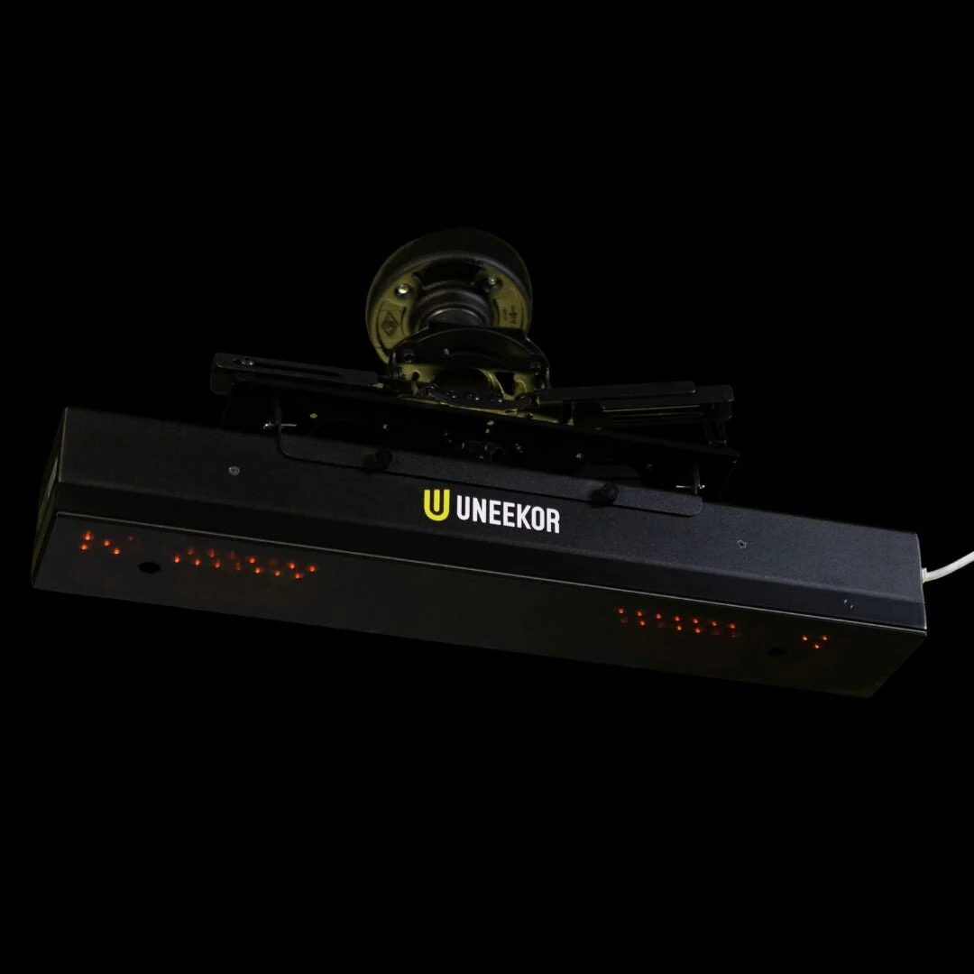 Uneekor EYE XR Launch Monitor - Image 3
